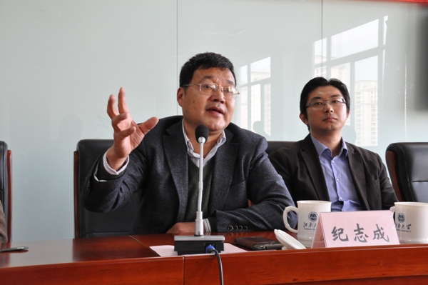 【学风建设】我校召开2013级人才培养基地班见面会